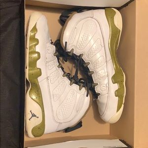 Air jordan 9 , white/black-militia green